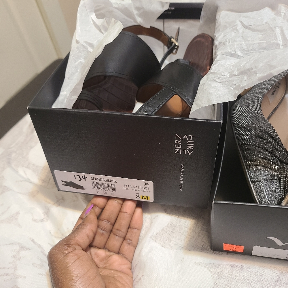 Shoes - Picture 13 of 16